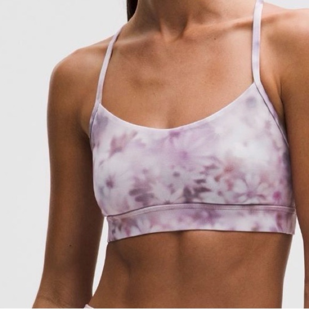 Women's Lululemon Flow Y Bra Nulu, size 8, Meadow Haze, A-C Cup